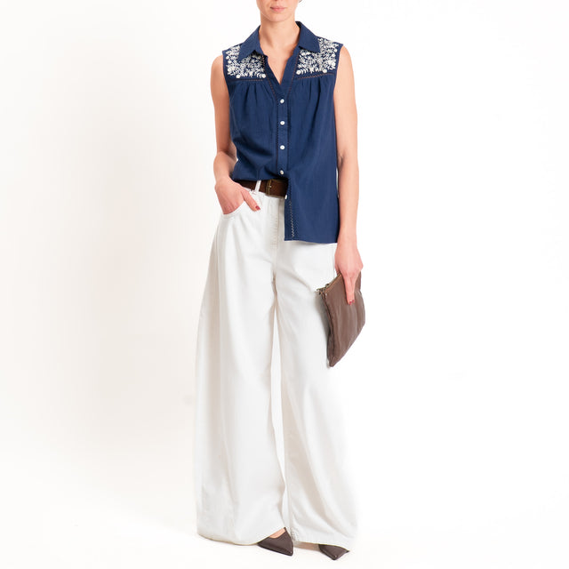 Souvenir-Camicia smanicata con ricami - blu