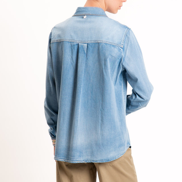 Souvenir-Camicia jeans ricamato con dettagli - denim