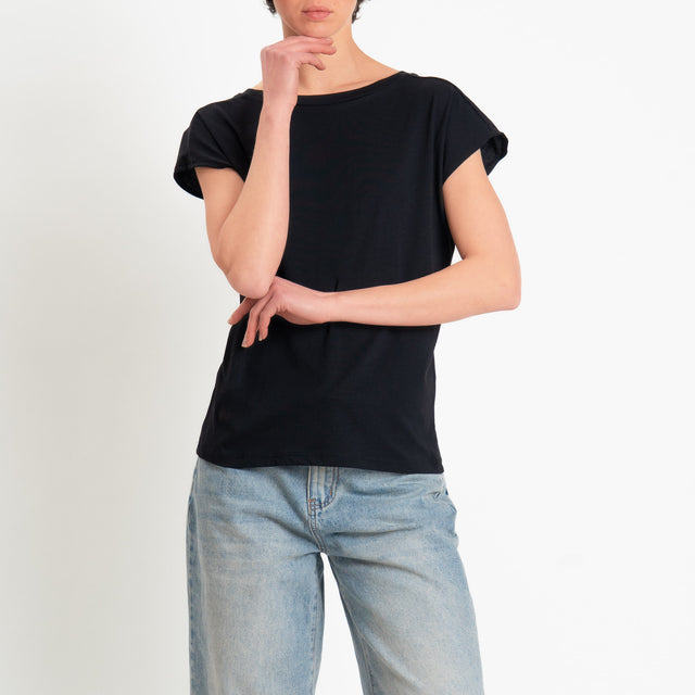 Souvenir-T-shirt scollo v dietro - nero