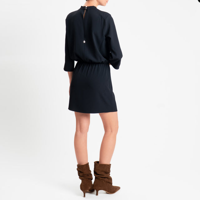 Souvenir-Abito tessuto fluido elastico in vita - nero