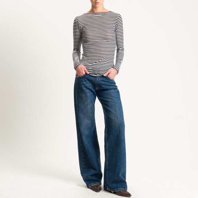 Tensione in-T-shirt a righe misto cashmere scollo taglio vivo - latte/nero