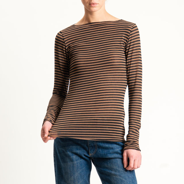 Tensione in-T-shirt a righe misto cashmere scollo taglio vivo - tabacco/nero