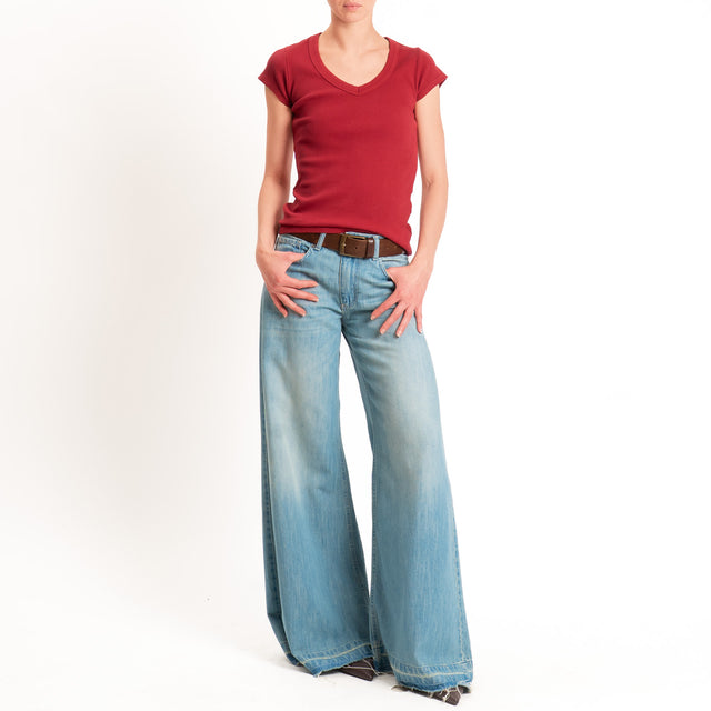 Tensione in-T-shirt scollo v a costine - india