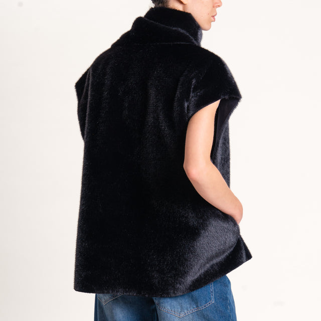 Tensione in-Gilet ecopellicia con sciarpa - nero