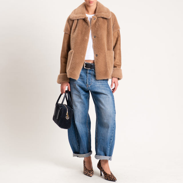 Tensione in-Ecomontone - cammello