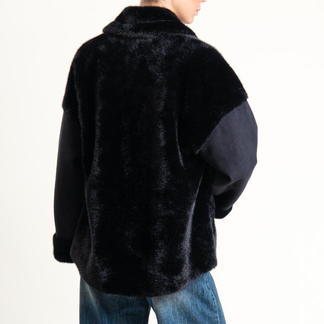 Tensione in-Ecomontone - nero