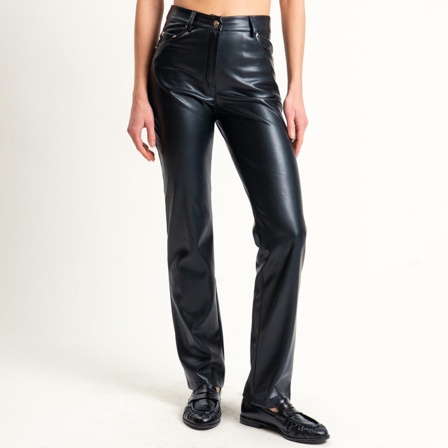 Tensione in-Pantalone similpelle cinque tasche - nero