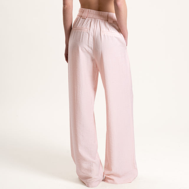 Tensione in-Completo gilet e pantalone viscosa goffrato - rosa