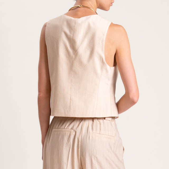 Tensione in-Completo gilet e pantalone viscosa goffrato - beige