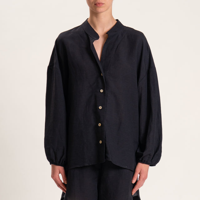 Tensione in-Completo camicia e shorts misto lino - nero