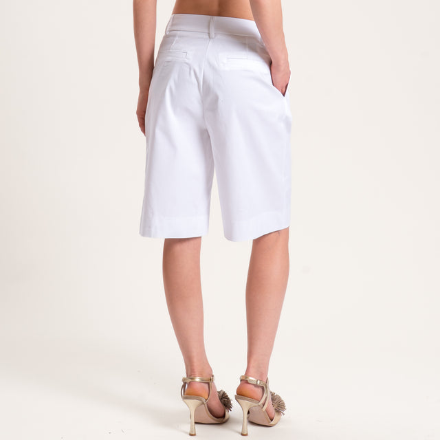 Tensione in-Bermuda con pince cotone elasticizzato - bianco