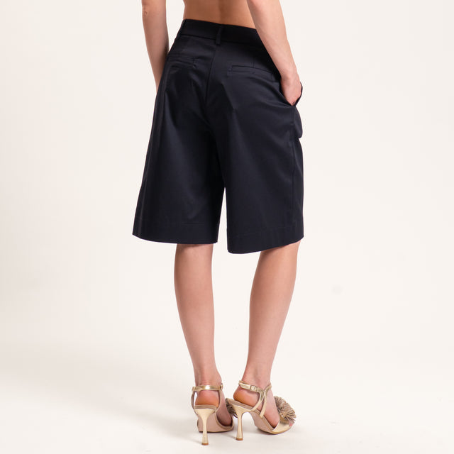 Tensione in-Bermuda con pince cotone elasticizzato - nero