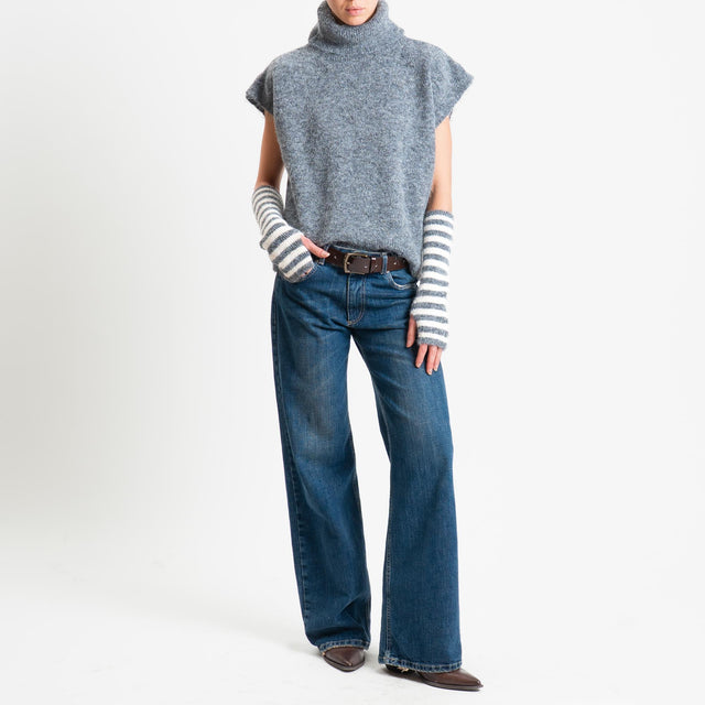 Tensione in-Maglia smanicata collo alto con manicotti - antracite/latte