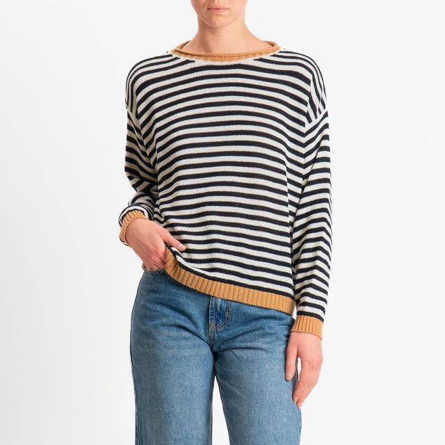 Tensione in-Maglia a righe - biscotto/nero/latte