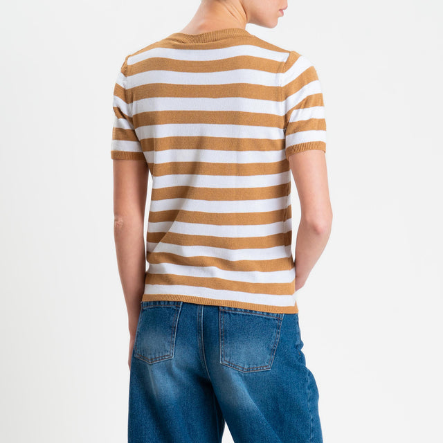 Tensione in-Maglia righe mezza manica - camel/bianco