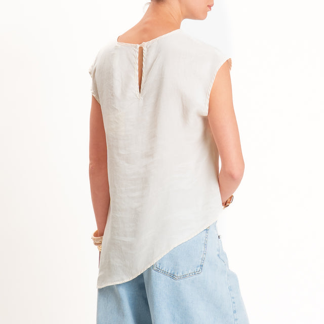 Tensione in-Blusa asimmetrica in cupro- burro