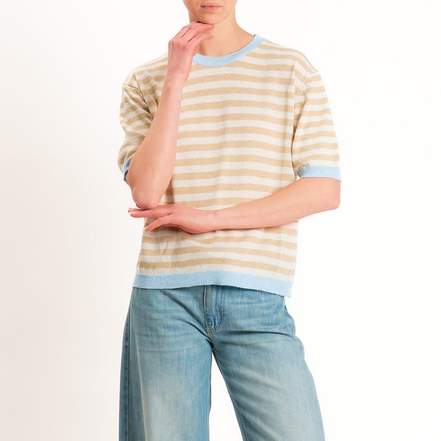 Tensione in-Maglia righe mezza manica - cielo/latte/beige