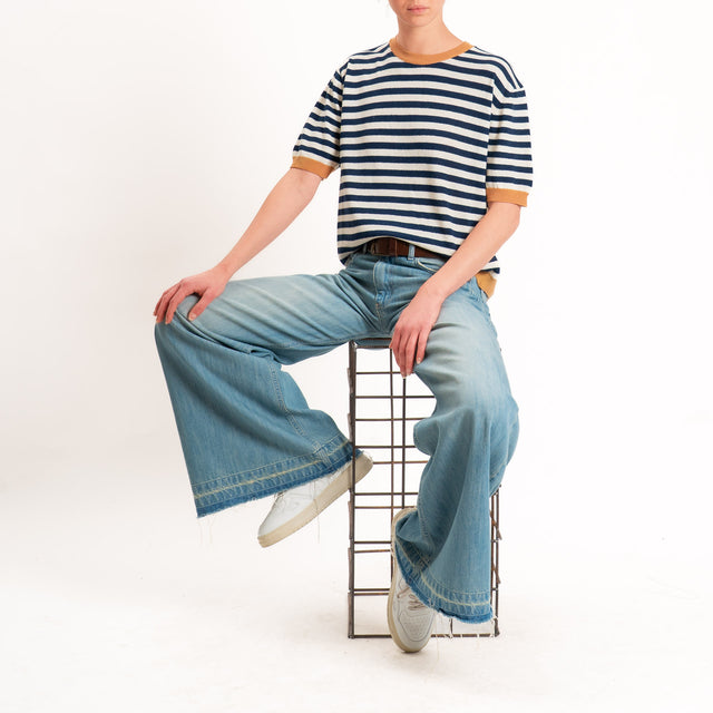 Tensione in-Maglia righe mezza manica - tabacco/latte/blu