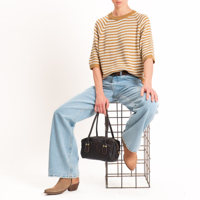 Tensione in-Maglia a righe manica 3/4 - biscotto/latte