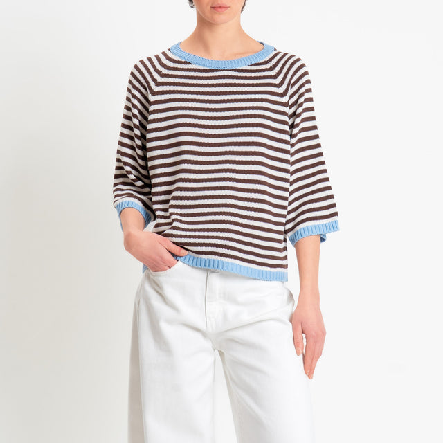 Tensione in-Maglia a righe manica 3/4 - celeste/latte/moro