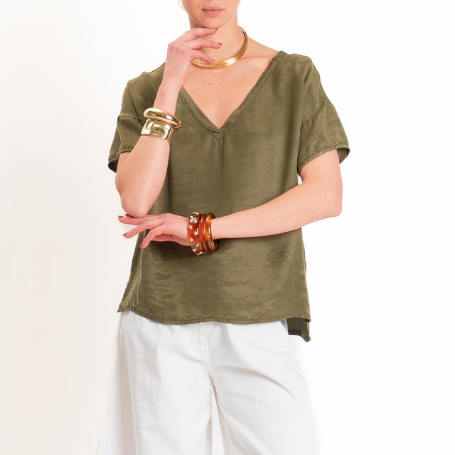 Tensione in-Blusa scollo v in cupro - militare