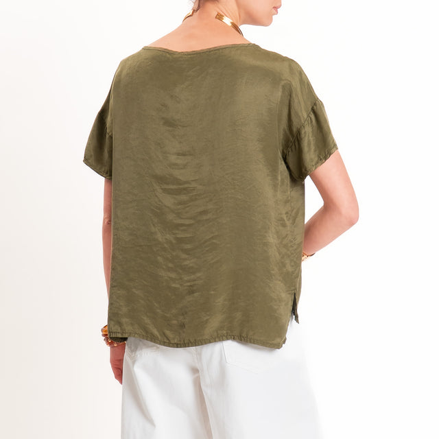 Tensione in-Blusa scollo v in cupro - militare