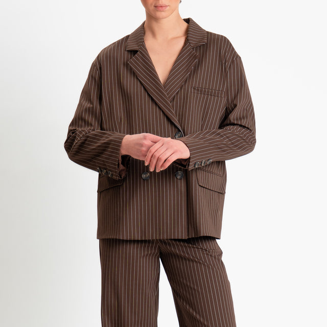 Tensione in-Giacca gessata doppiopetto - moro