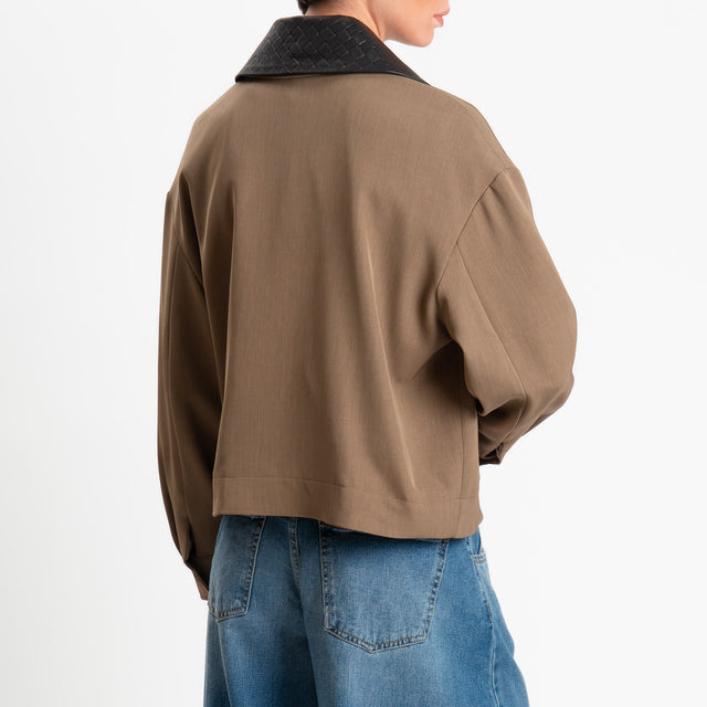 Tensione in-Giacca tessuto fluido collo removibile in similpelle - tabacco/moro
