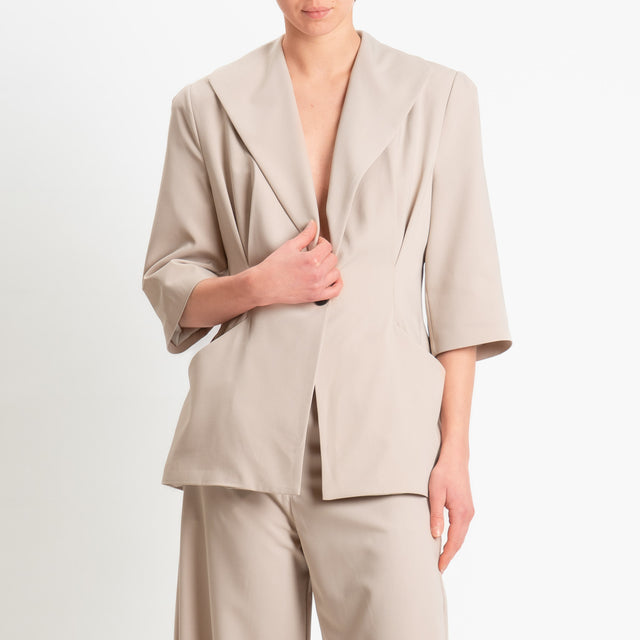 Tensione in-Giacca un bottone mezza manica - beige