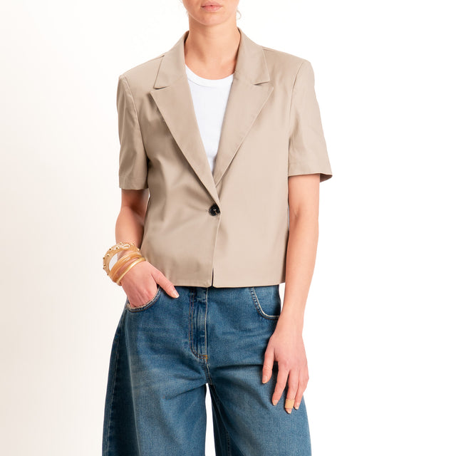 Tensione in-Giacca mezza manica un bottone - beige
