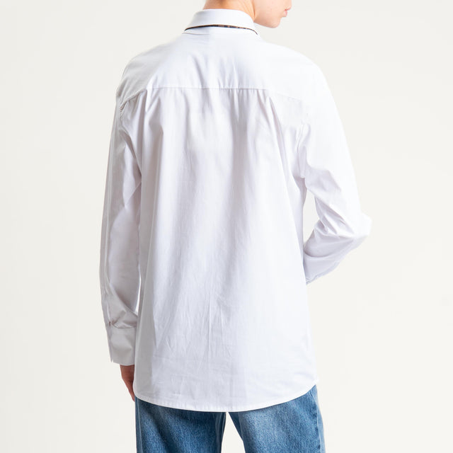 Tensione in- Camicia con cravatta - Bianco