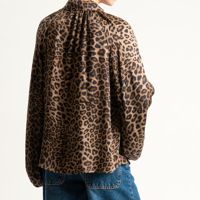 Tensione in-Camicia animalier manica ampia - beige/nero