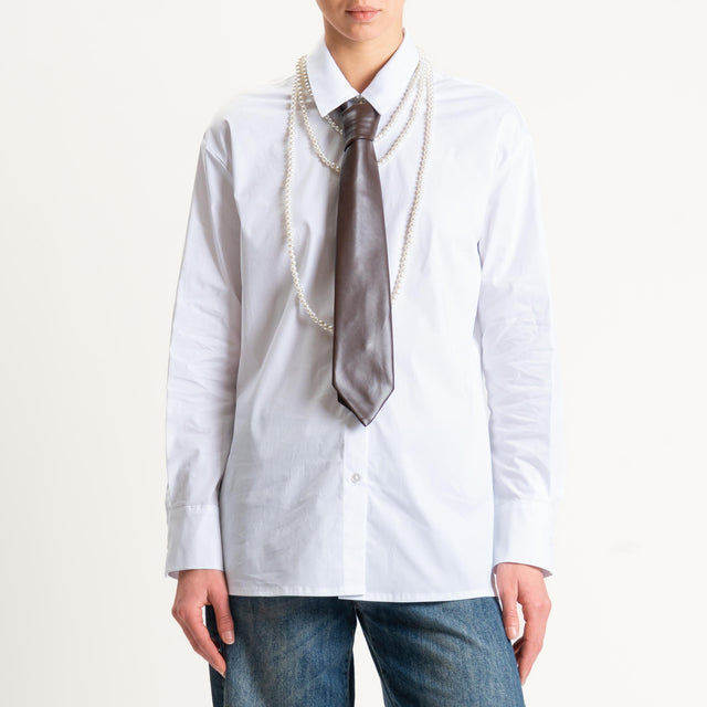 Tensione in-Camicia cravatta similpelle + collana - bianco/moro