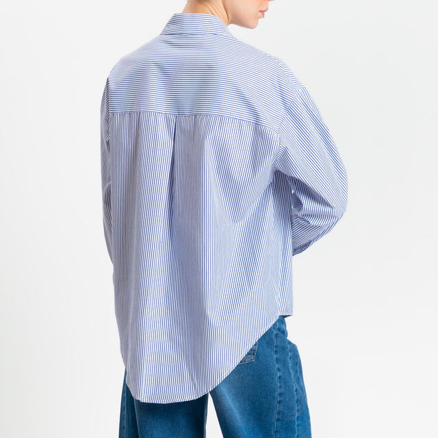Tensione in-Camicia over con taschino in cotone - righe fine blu/bianco