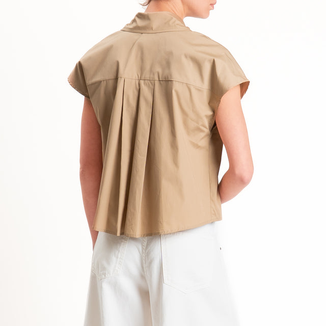 Tensione in-Camicia smanicata popeline con dettaglio strass - cognac