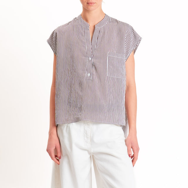 Tensione in-Camicia smanicata a righe - moro