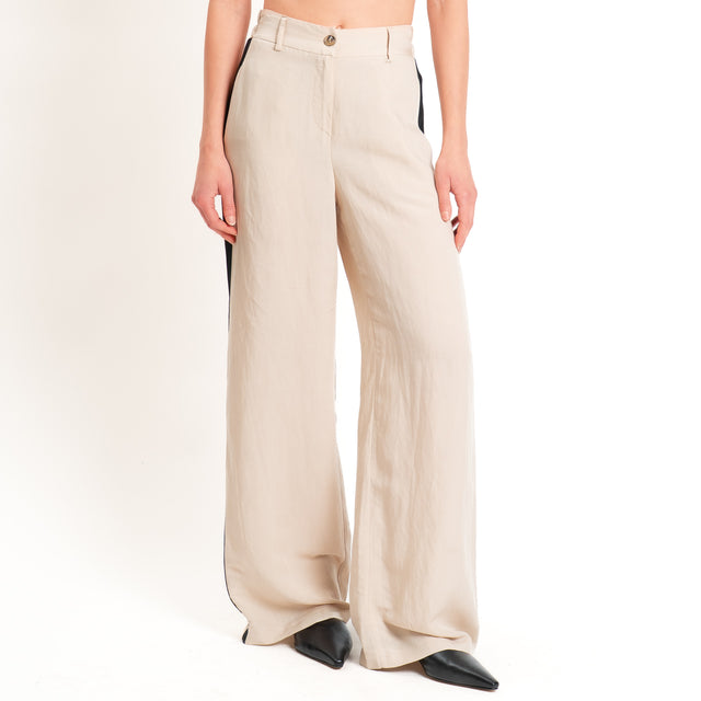Tensione in-Completo top a fascia+pantalone misto - gesso/nero