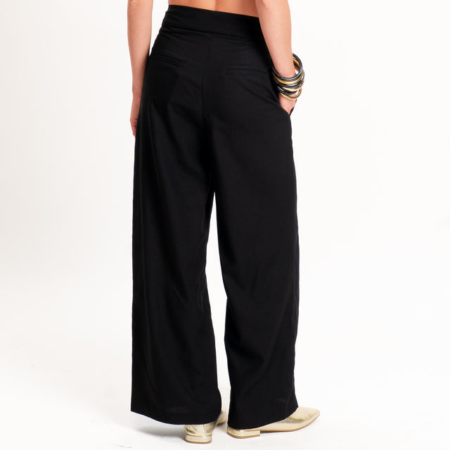 Tensione in-Completo Top e pantalone misto lino - nero