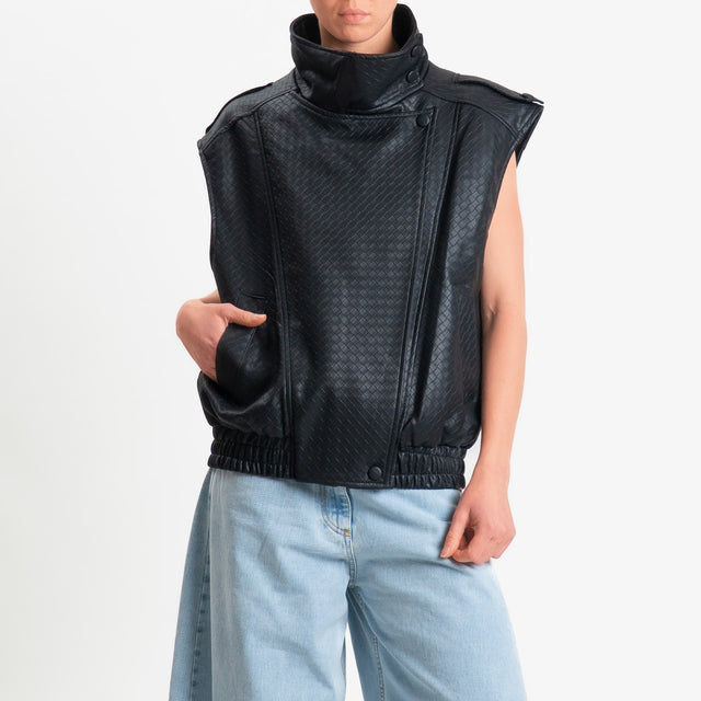 Tensione in-Gilet texture intrecciata - nero