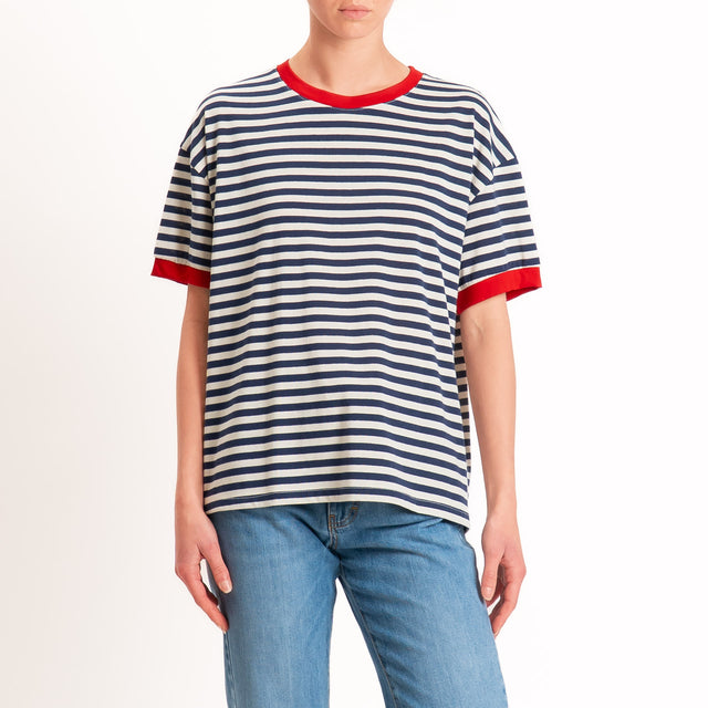 Tensione in-T-shirt in jersey a righe - rosso/blu/panna