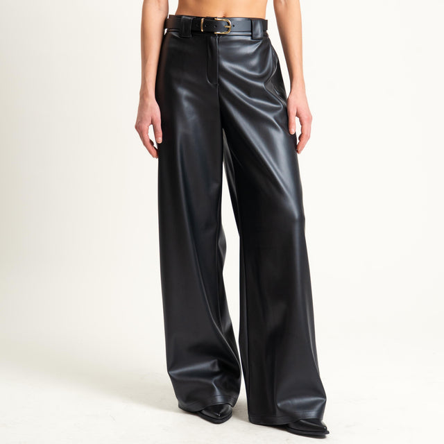 Tensione in-Pantalone similpelle elastico dietro - nero