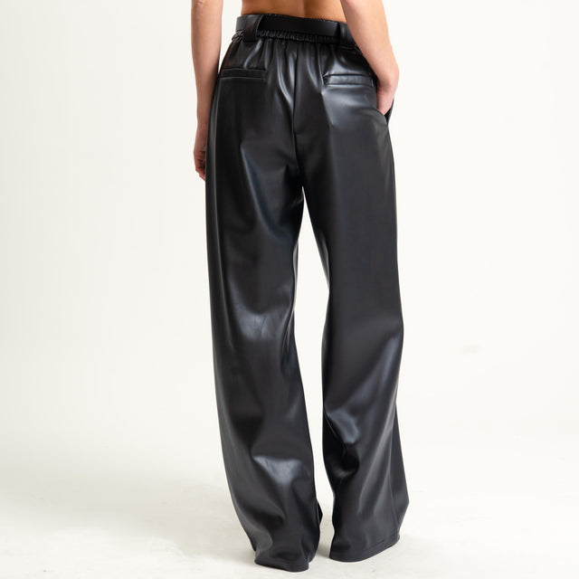 Tensione in-Pantalone similpelle elastico dietro - nero