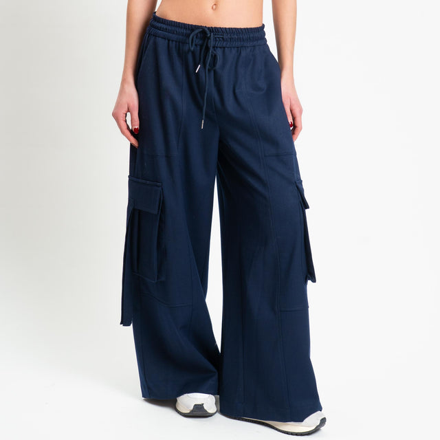 Tensione in-Pantalone flanella cargo con coulisse - blu