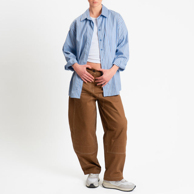 Tensione in-Pantalone carpenter relaxed fit cuciture a contrasto - tabacco