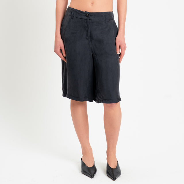 Tensione in-Bermuda in cupro - nero