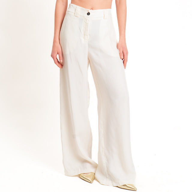 Tensione in-Pantalone cupro wide leg elastico dietro - panna