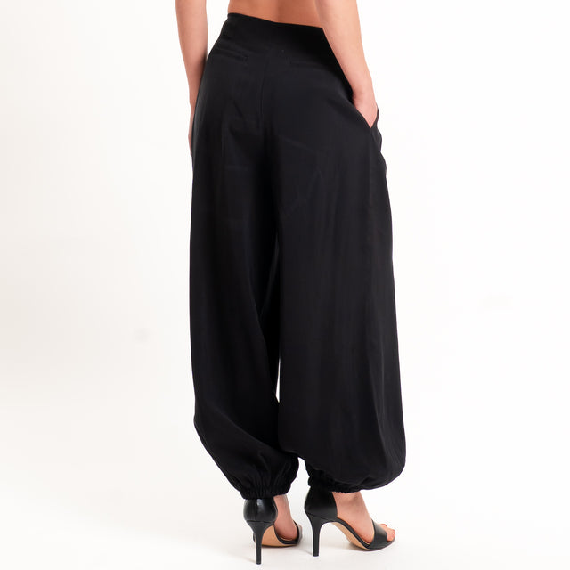 Tensione in-Pantalone balloon tessuto cupro - nero