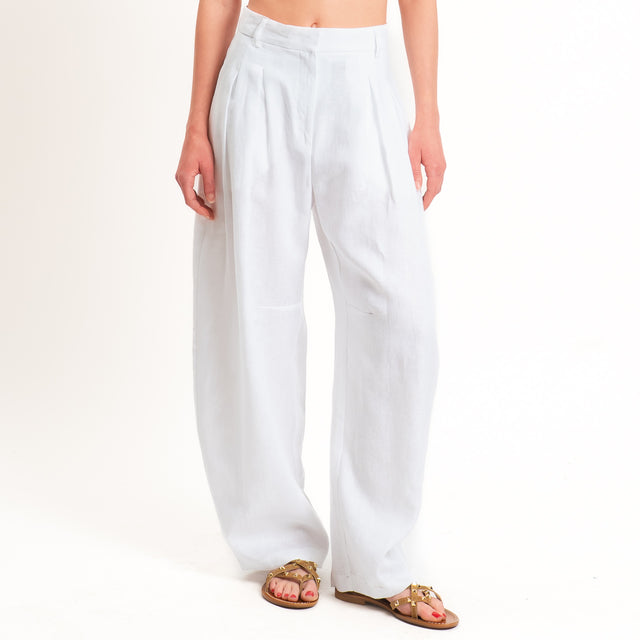 Tensione in-Pantalone barrel 100% lino - bianco