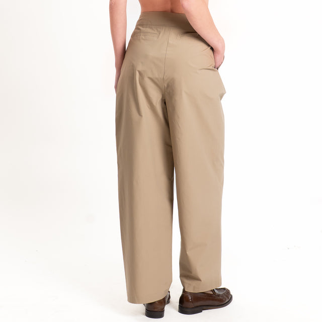 Tensione in-Pantalone cotone leggero elasticizzato - camel