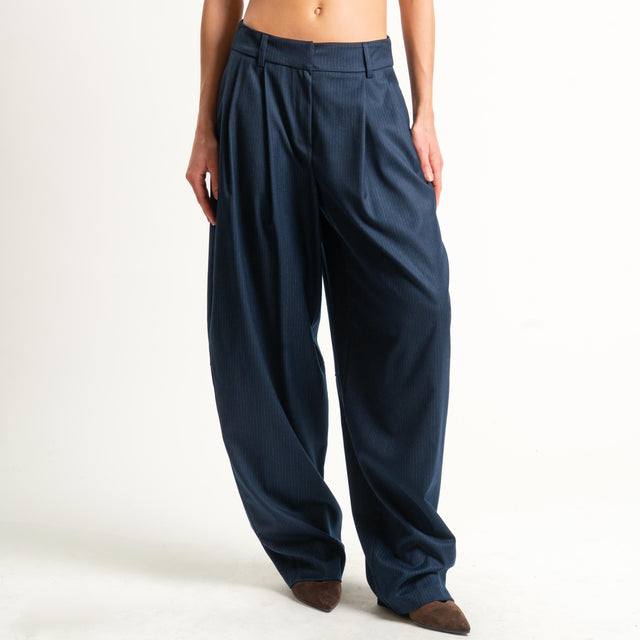 Tensione in-Pantalone gessato con pinces - blu